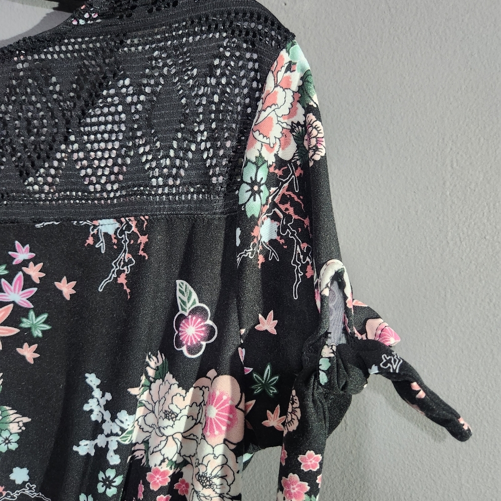 Dress - Picture 5 of 6